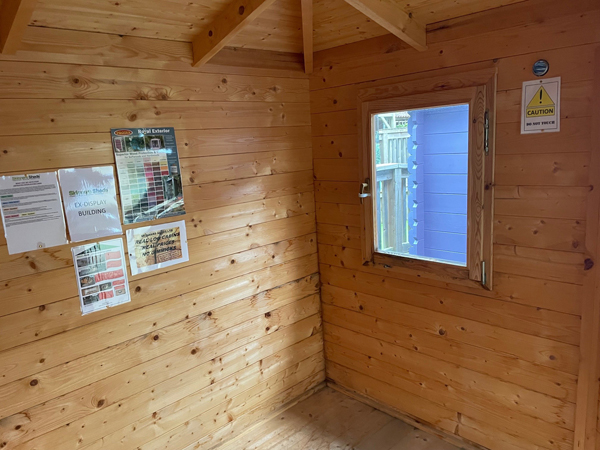 London cabin 28mm 2.6mtr x 2.6mtr ex display Stevenage London cabin 28mm 2.6mtr x 2.6mtr ex display Stevenage